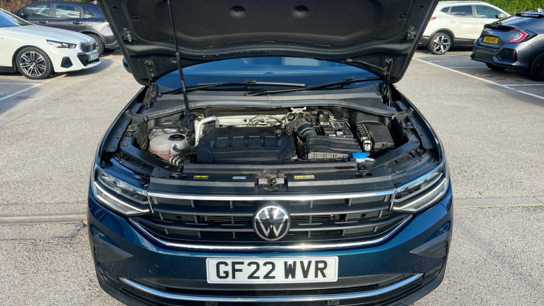 Volkswagen Tiguan 2.0 TDI Life 5dr DSG Diesel Estate